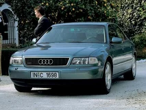 Audi A8 D2